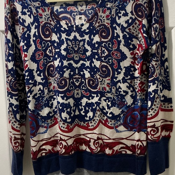 Talbots NEW Elegant Blue and Red Paisley Top Size Medium - Picture 5 of 10